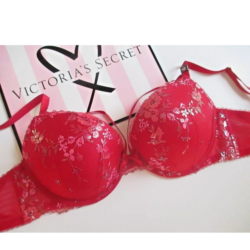 Victoria's Secret Red Lace Bra